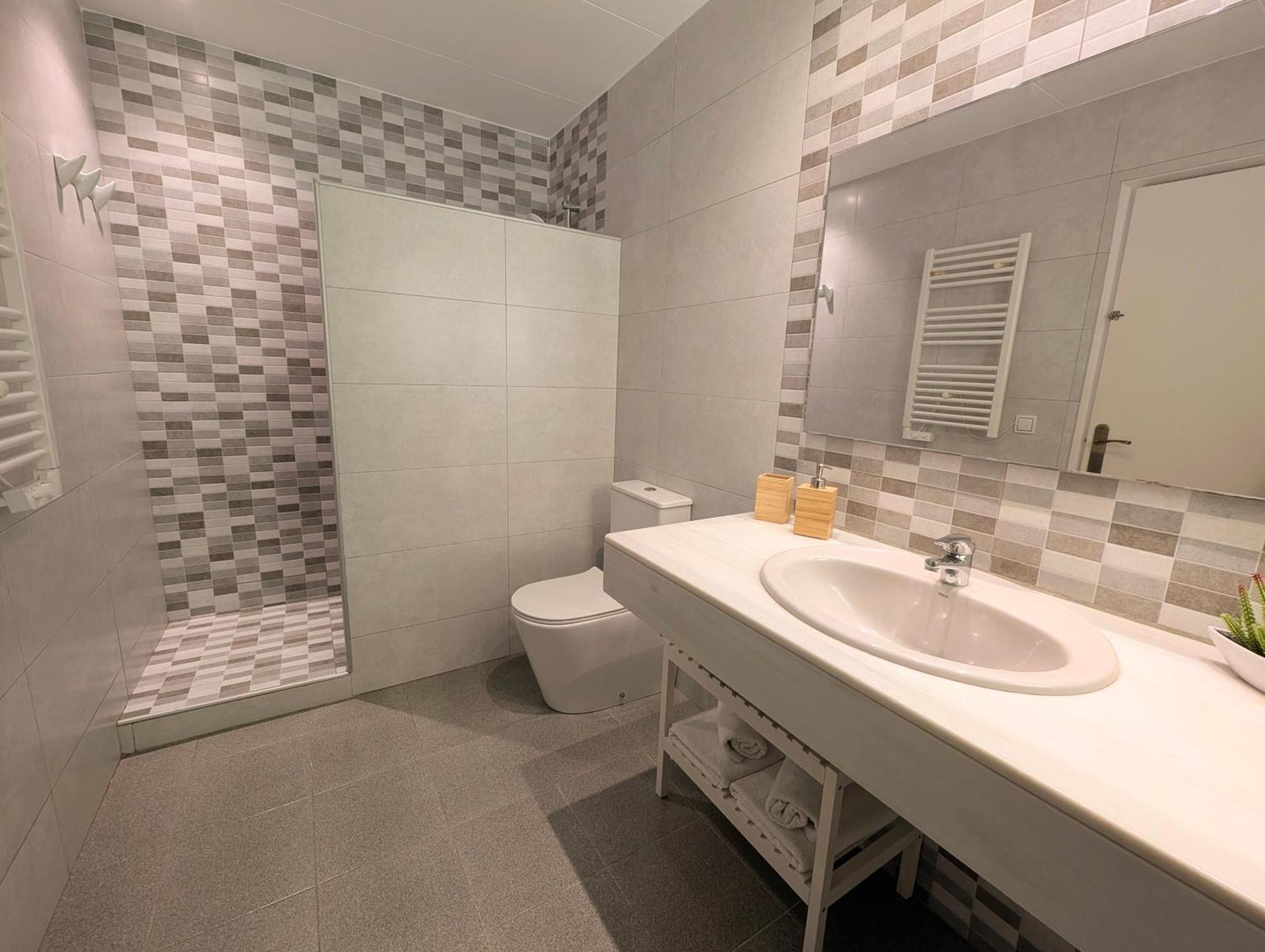 Apartamento Martin Tossa de Mar Luaran gambar